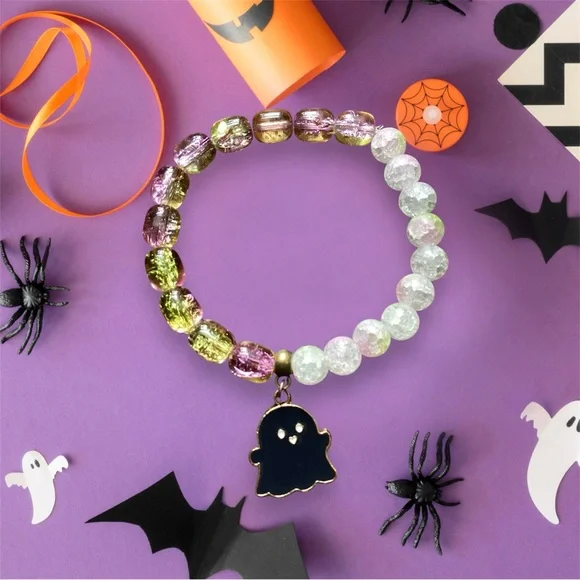 Bracelets - Picture 1 of 8